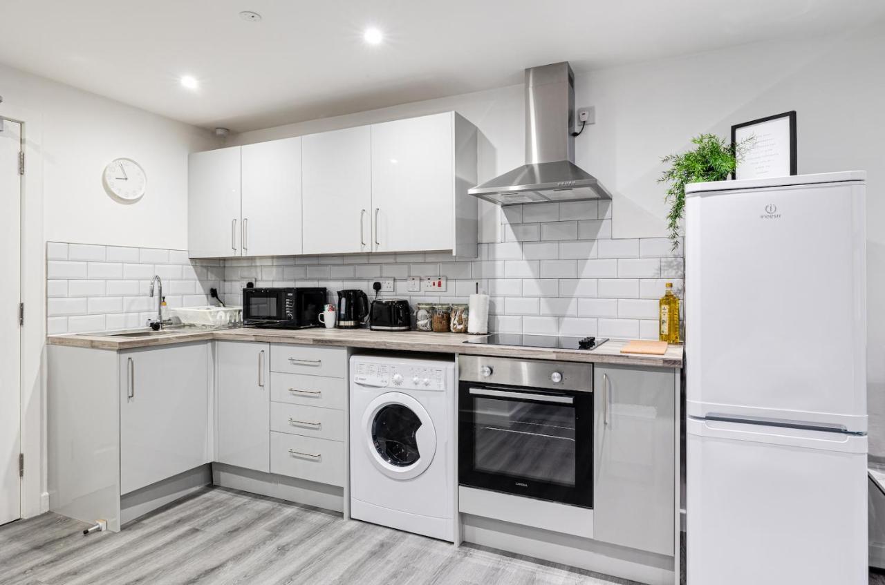 Cosy Modern Apt In Heart Of Stockport - Sleeps 4 Appartement Buitenkant foto