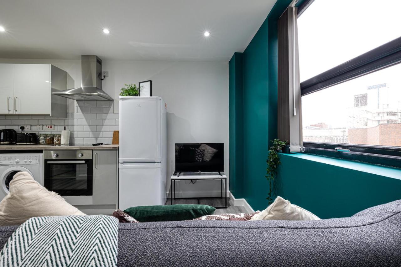 Cosy Modern Apt In Heart Of Stockport - Sleeps 4 Appartement Buitenkant foto