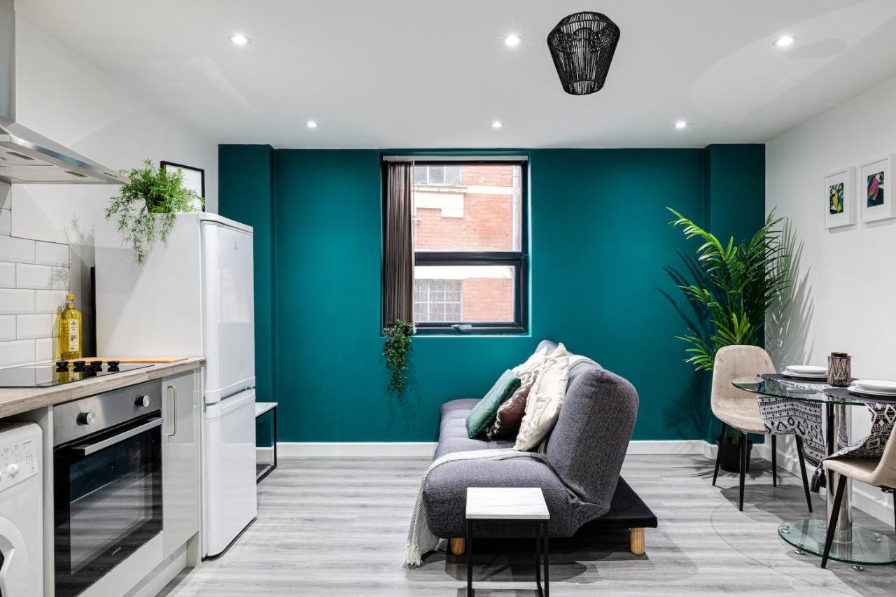 Cosy Modern Apt In Heart Of Stockport - Sleeps 4 Appartement Buitenkant foto